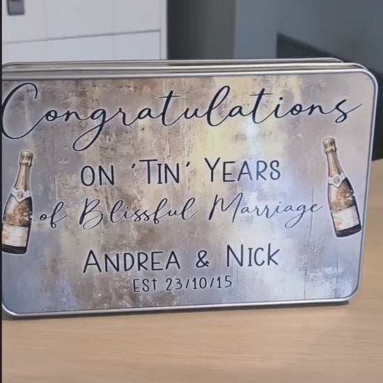 Personalised 10 Year Anniversary Tin Gift - Gift for Couples - Ten year Marriage Celebration - Happy Anniversary Tin