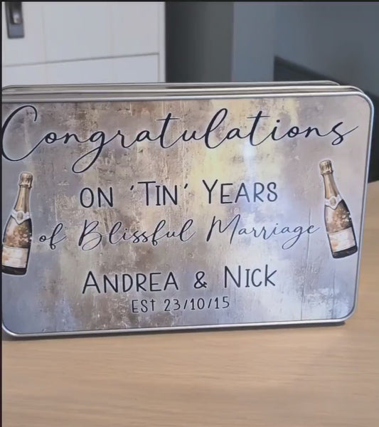 Personalised 10 Year Anniversary Tin Gift - Gift for Couples - Ten year Marriage Celebration - Happy Anniversary Tin